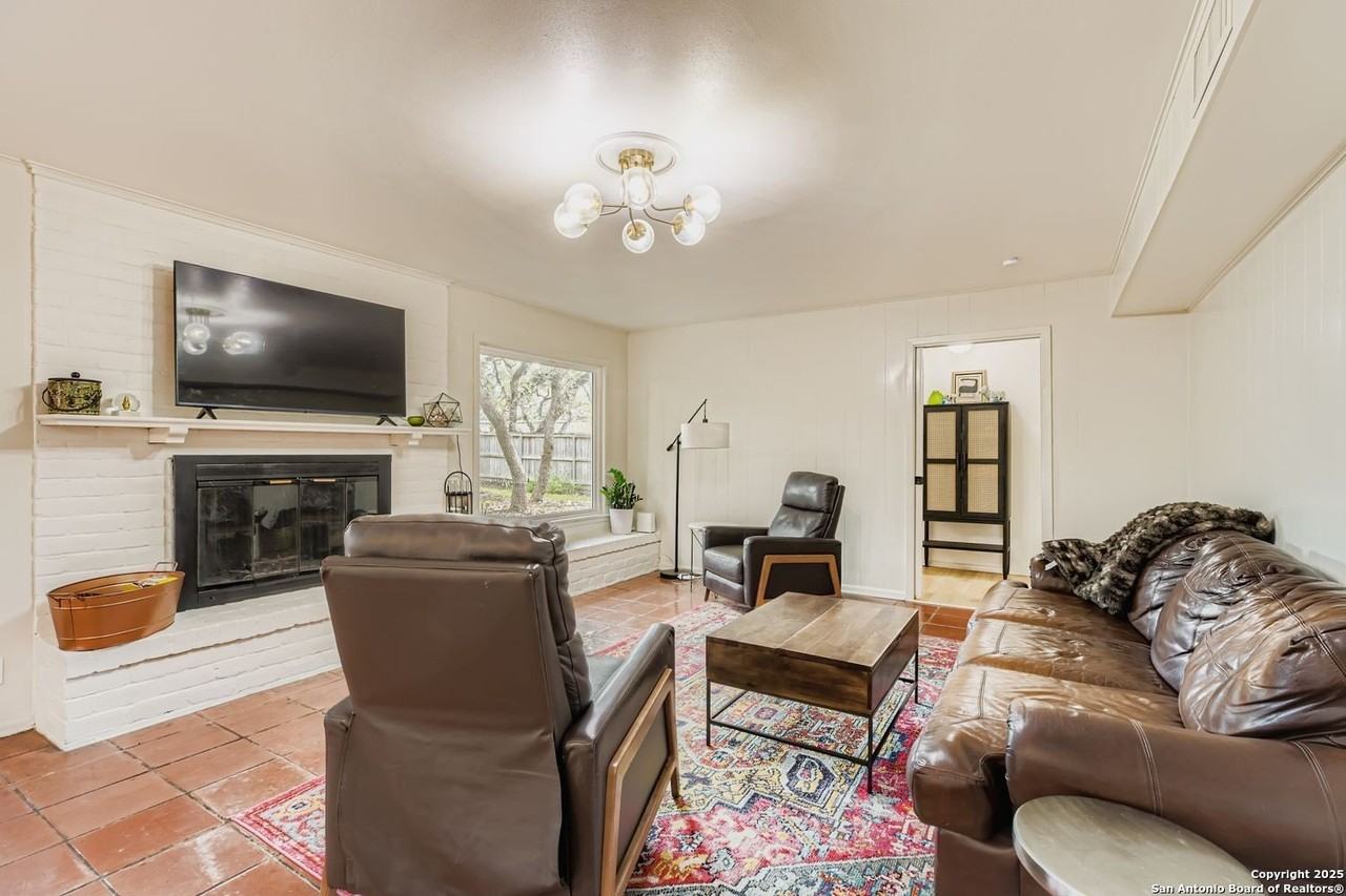 146 Canyon Oaks Dr - Photo 3 of 29