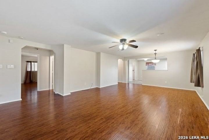 160 Kaylee Chase - Photo 3 of 14