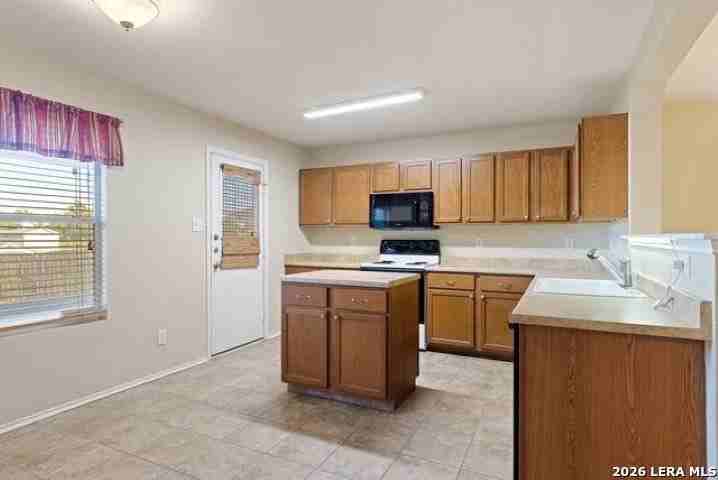 160 Kaylee Chase - Photo 6 of 14