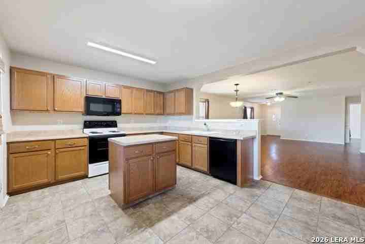 160 Kaylee Chase - Photo 7 of 14