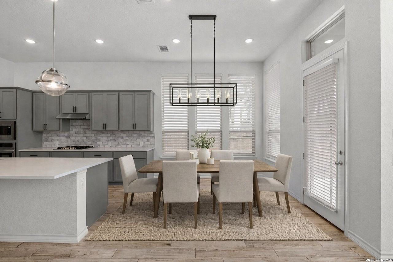 1732 Doubleday Ln - Photo 7 of 38