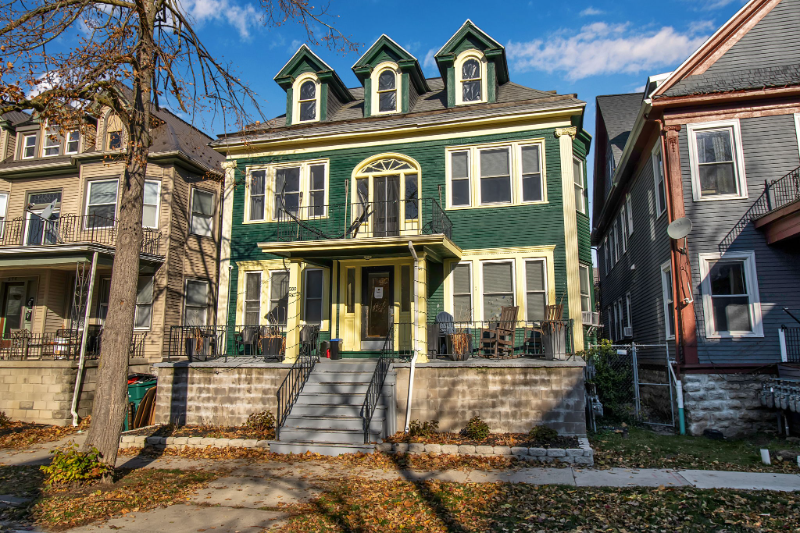 580 Potomac Ave #3 - Photo 2 of 25