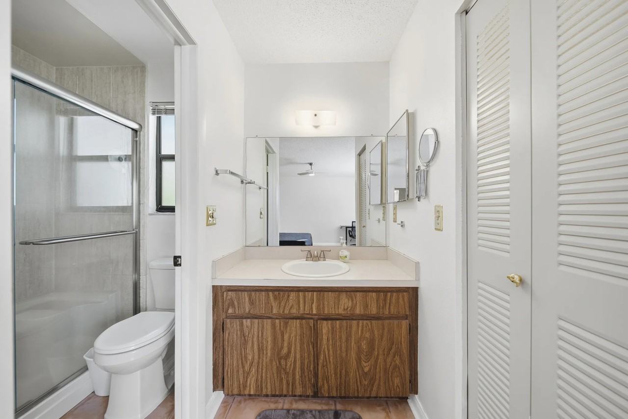 2007 Mandalay Ct #2 - Photo 5 of 9