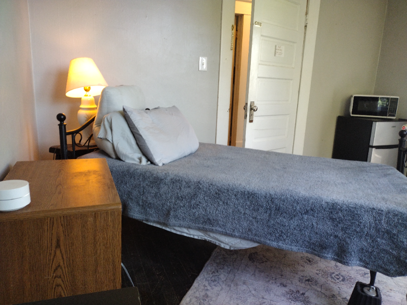 3316 Renick St - Photo 3 of 8