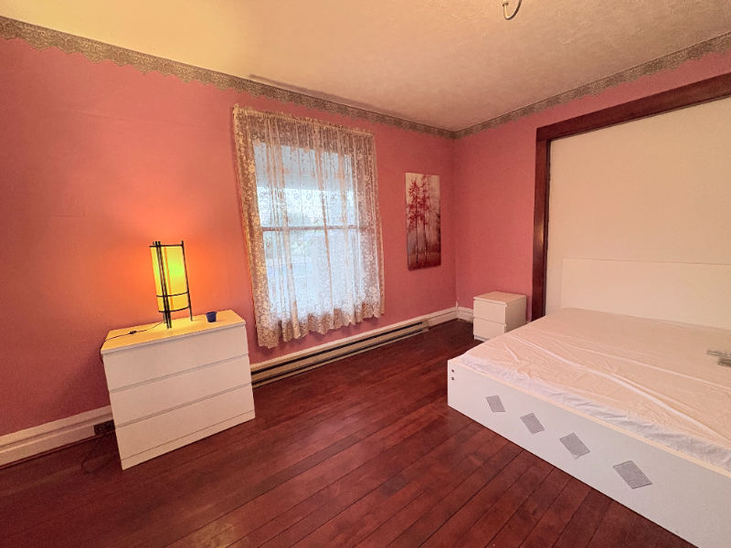 2434 15th Ave - Photo 2 of 13