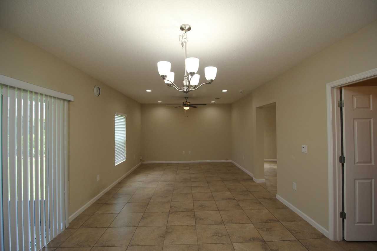 2208 Attilburgh Blvd - Photo 3 of 28