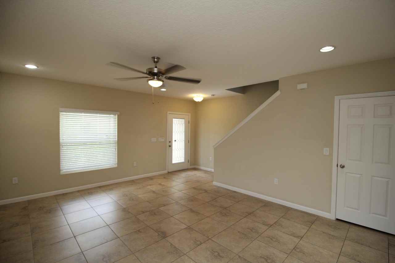 2208 Attilburgh Blvd - Photo 4 of 28