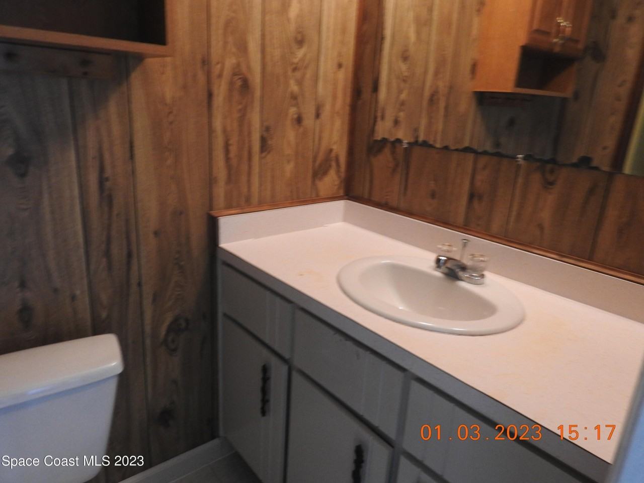 484 Bridgeport Ave Nw - Photo 6 of 7