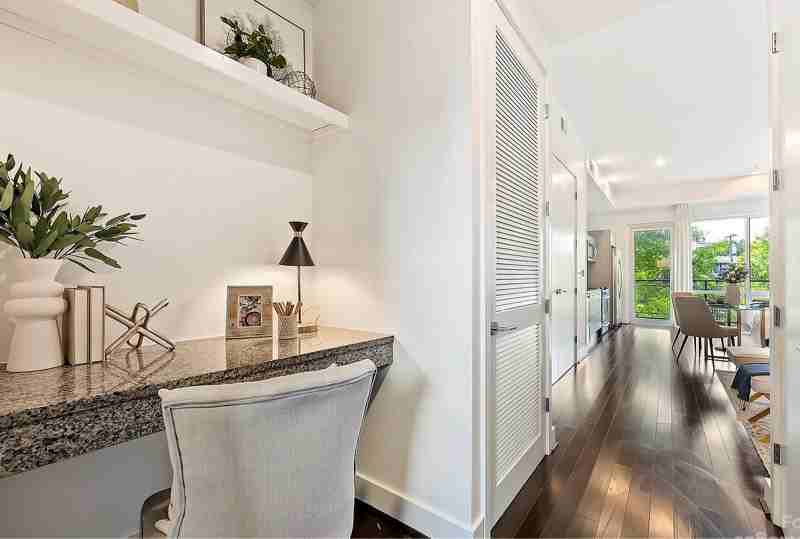 1133 Metropolitan Ave #203 - Photo 3 of 22