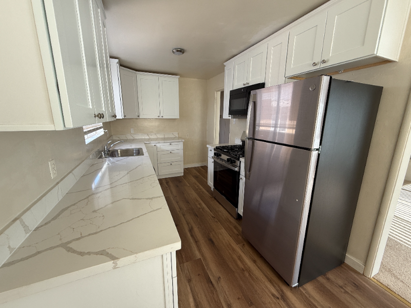 1327 Ashby Ave #C - Photo 5 of 8