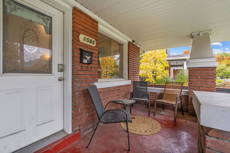 1086 S Lake St - Photo 6 of 31