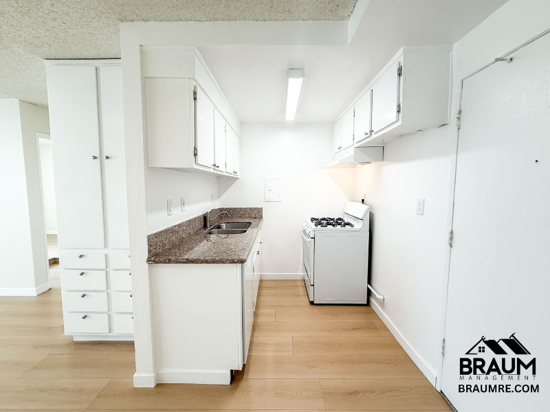 5461 Kester Ave #105 - Photo 2 of 10