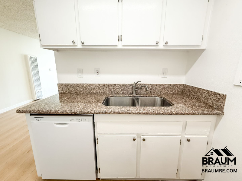 5461 Kester Ave #105 - Photo 3 of 10
