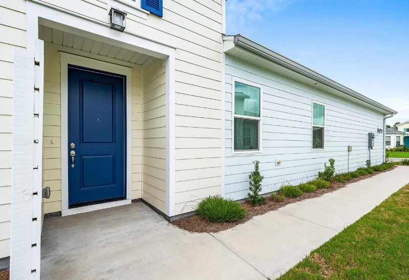 8570 Island Breeze Ave - Photo 2 of 20