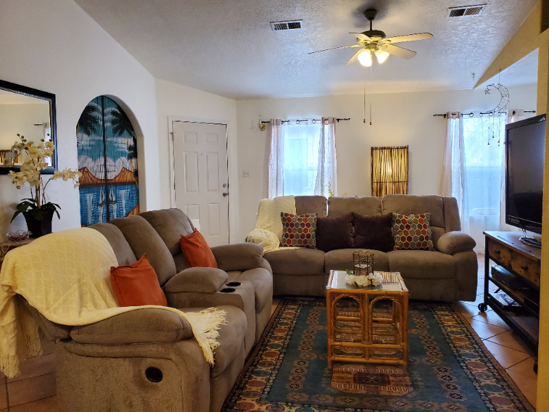 332 Vista Del Angel Sw - Photo 2 of 20