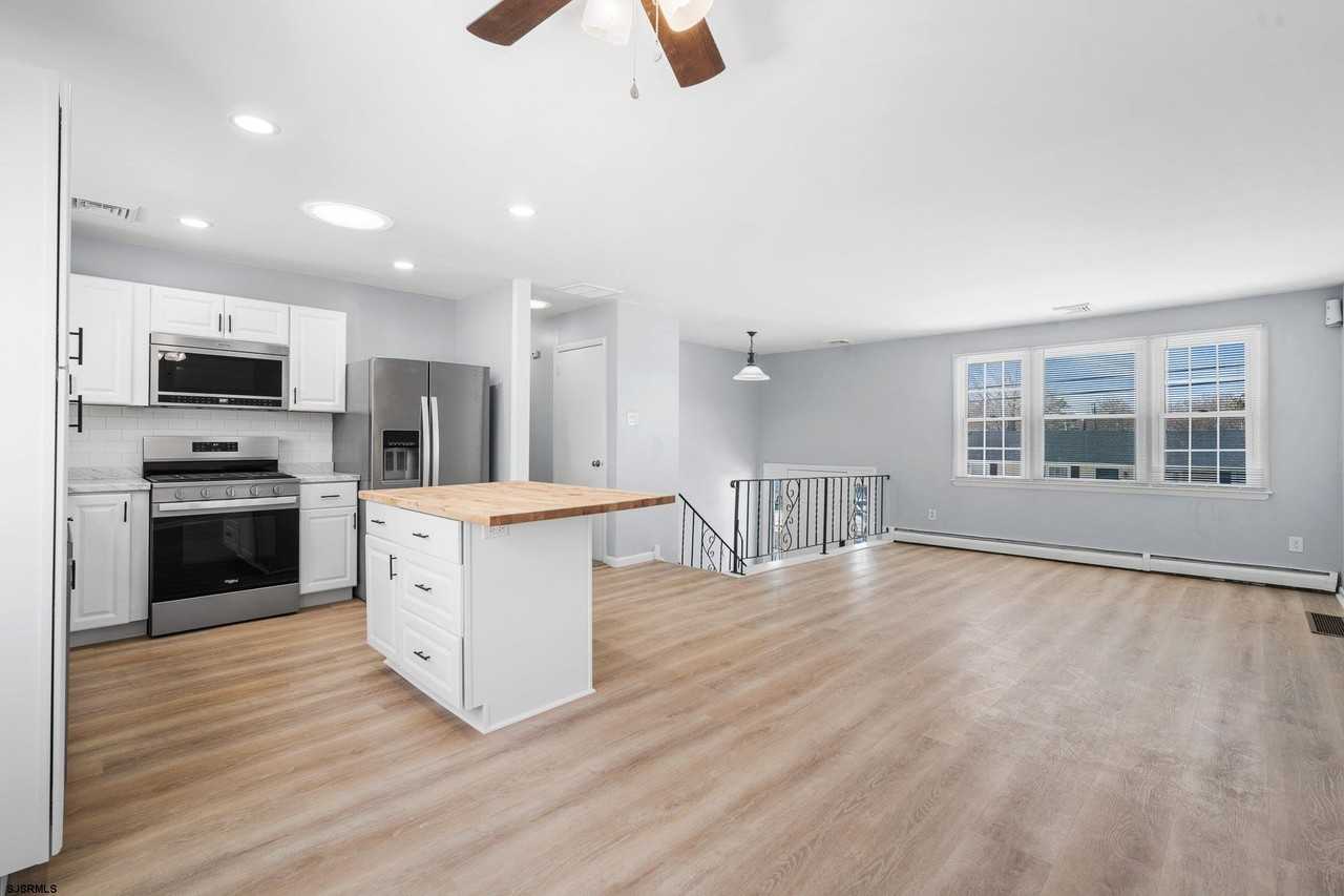 13 Schoolhouse Dr - Photo 7 of 24