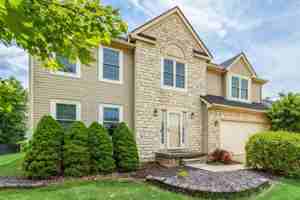 featured image of 2298 Maxwell Ave