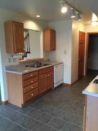 1522 Washington Ave - Photo 6 of 12