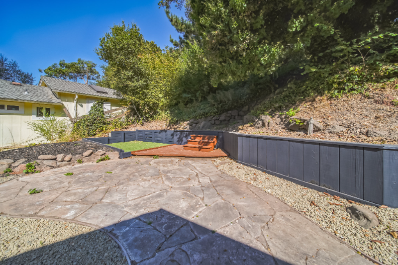 610 Nestora Ave - Photo 4 of 20