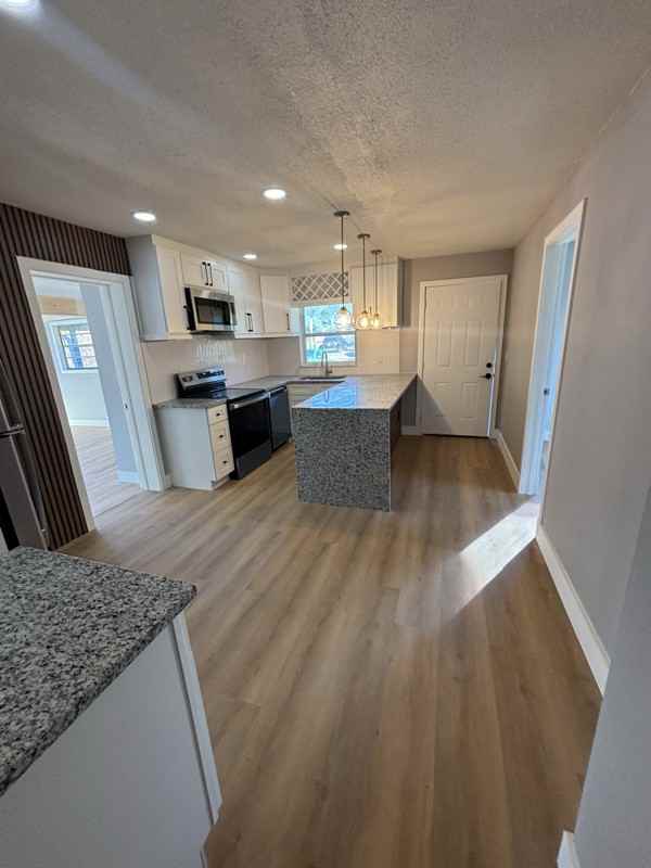 5500 Huber Dr - Photo 4 of 17