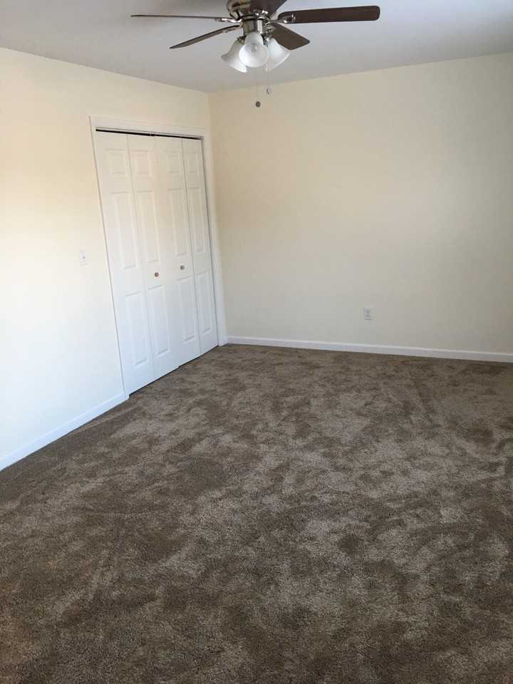 11 Firehouse Rd #B - Photo 7 of 11