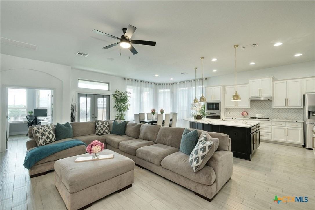 2701 Rabbit Creek Dr - Photo 6 of 36