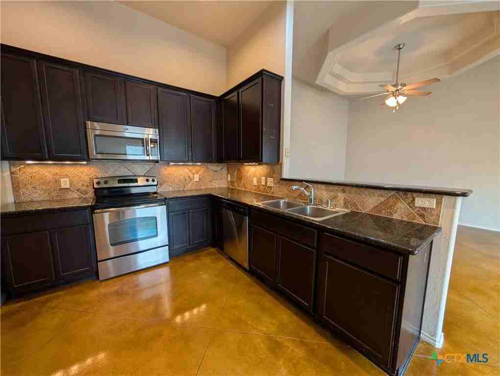 229 Anne Louise Dr - Photo 7 of 24