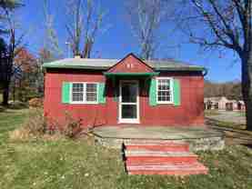 209 Cottage Ln - Photo 1 of 1