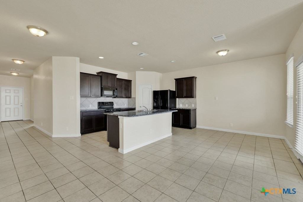 1355 Fall Cover - Photo 4 of 22