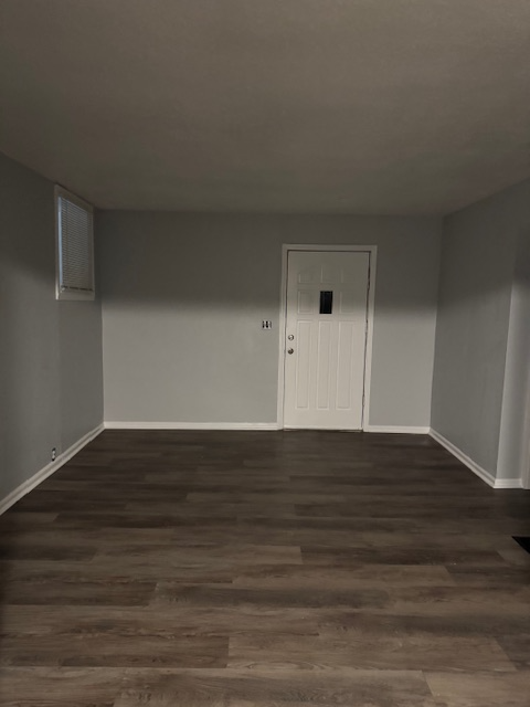 2120 E Linwood Blvd - Photo 4 of 12