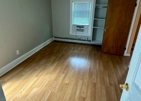 500 Noway Street - Photo 3 of 8