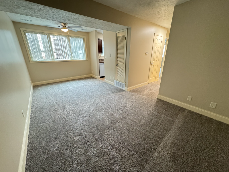 1531 D St #08 - Photo 5 of 10