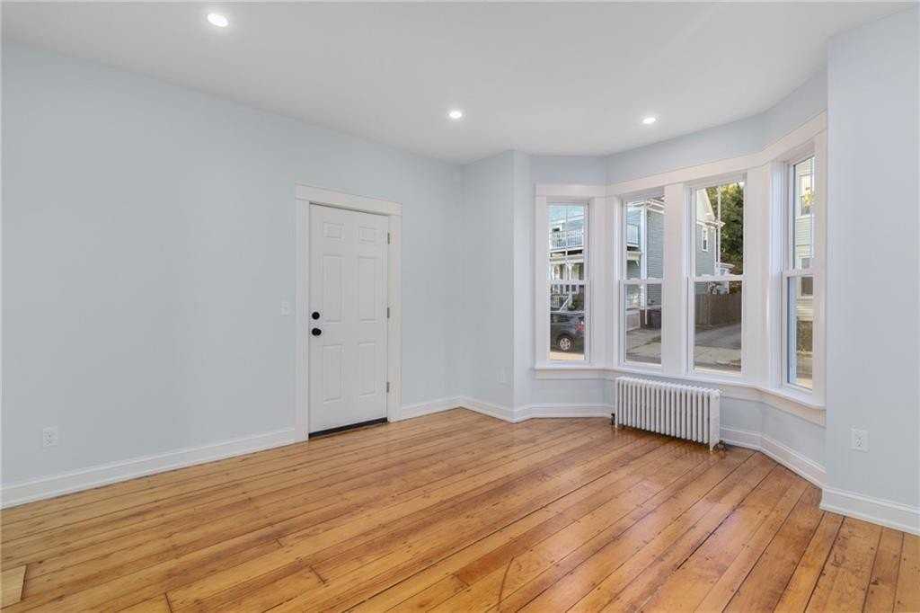 43 E George St Unit 1 - Photo 2 of 16