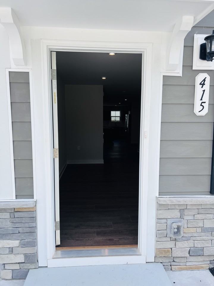 245 Scenic Rd - Photo 7 of 10