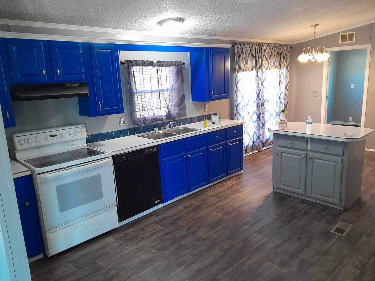 410 Coryell City Rd - Photo 7 of 10