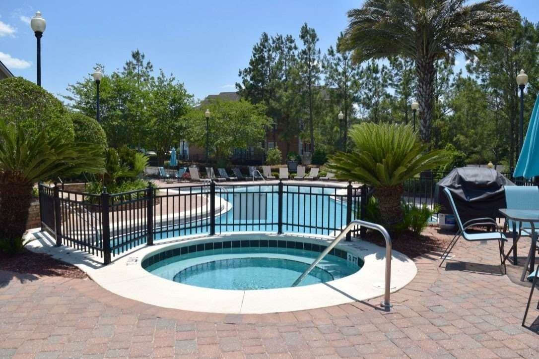 2801 Chancellorsville Dr Apt 827 #221 - Photo 4 of 19