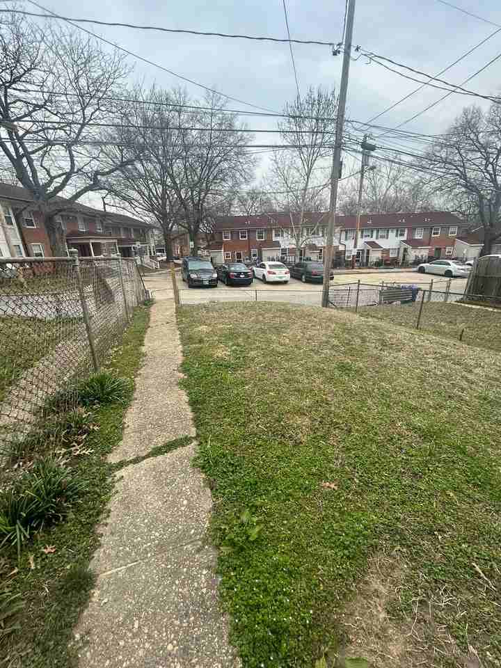 2735 Bookert Dr - Photo 7 of 15