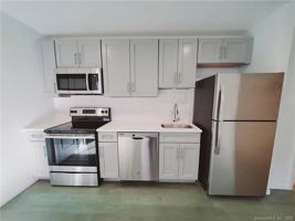 featured image of 36 Atlantic St #404