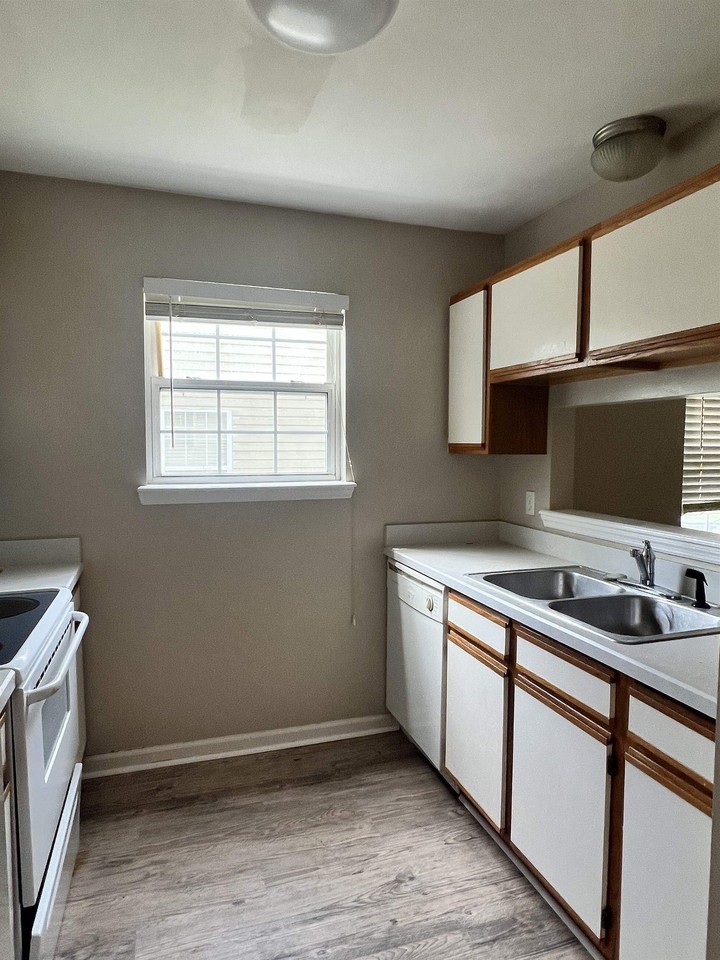 4108 Mission Trace Blvd - Photo 5 of 12