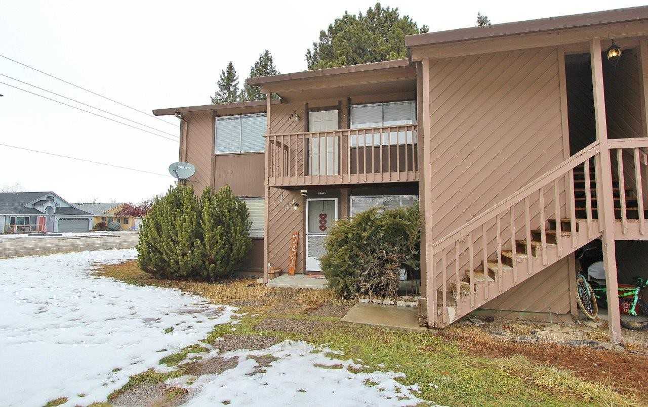 1576 W Sandalwood Dr - Photo 2 of 19