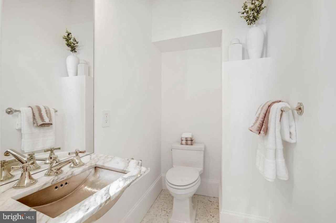 1421 27th St Nw - Photo 7 of 22