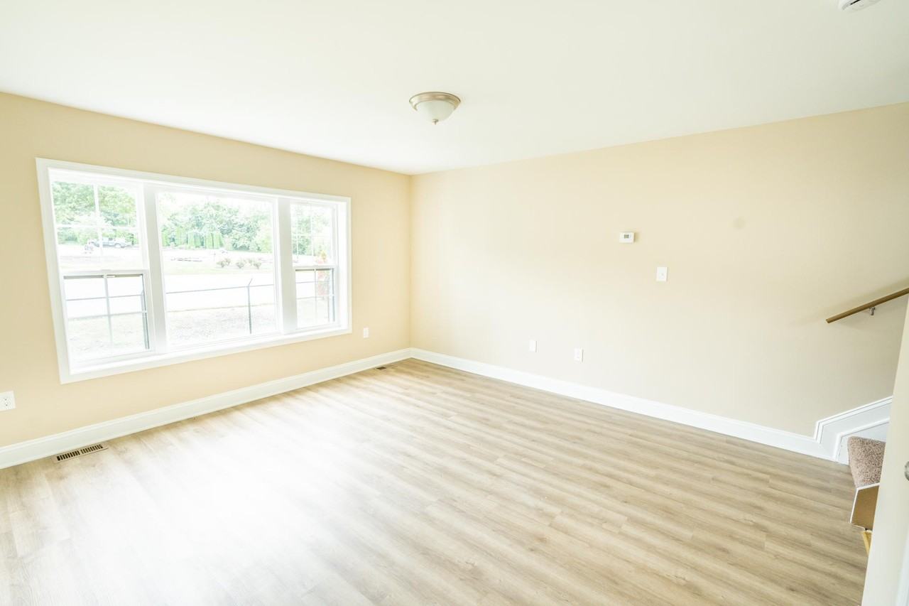 Eudowood Ln - Photo 7 of 10