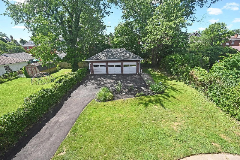 2123 Cameron Ave - Photo 5 of 19