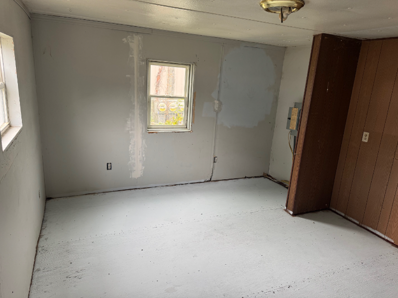 711 N 19th St #17 - Photo 4 of 5