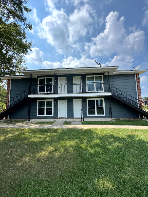1634 Clear Lake Ave #D