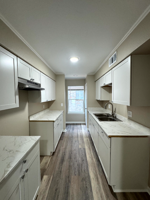 1634 Clear Lake Ave #D - Photo 3 of 7