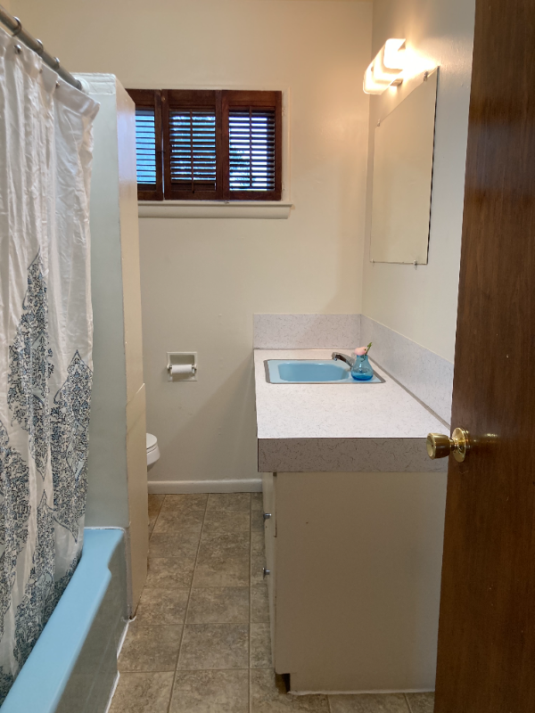 815 4th St Sw #807 - Photo 4 of 10