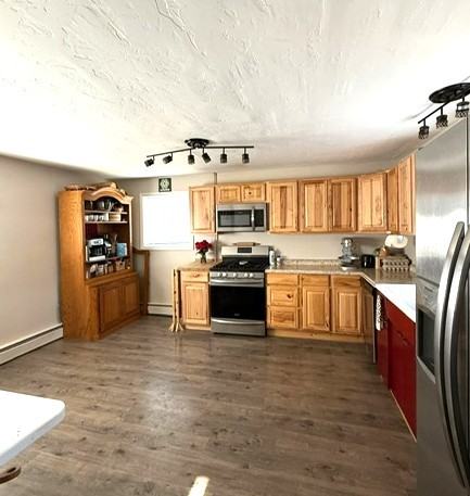 200 W 5th Ave - Photo 2 of 13