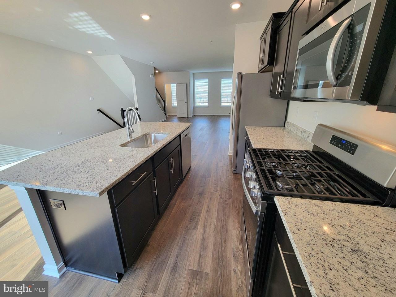 424 Herringbone Way - Photo 4 of 21