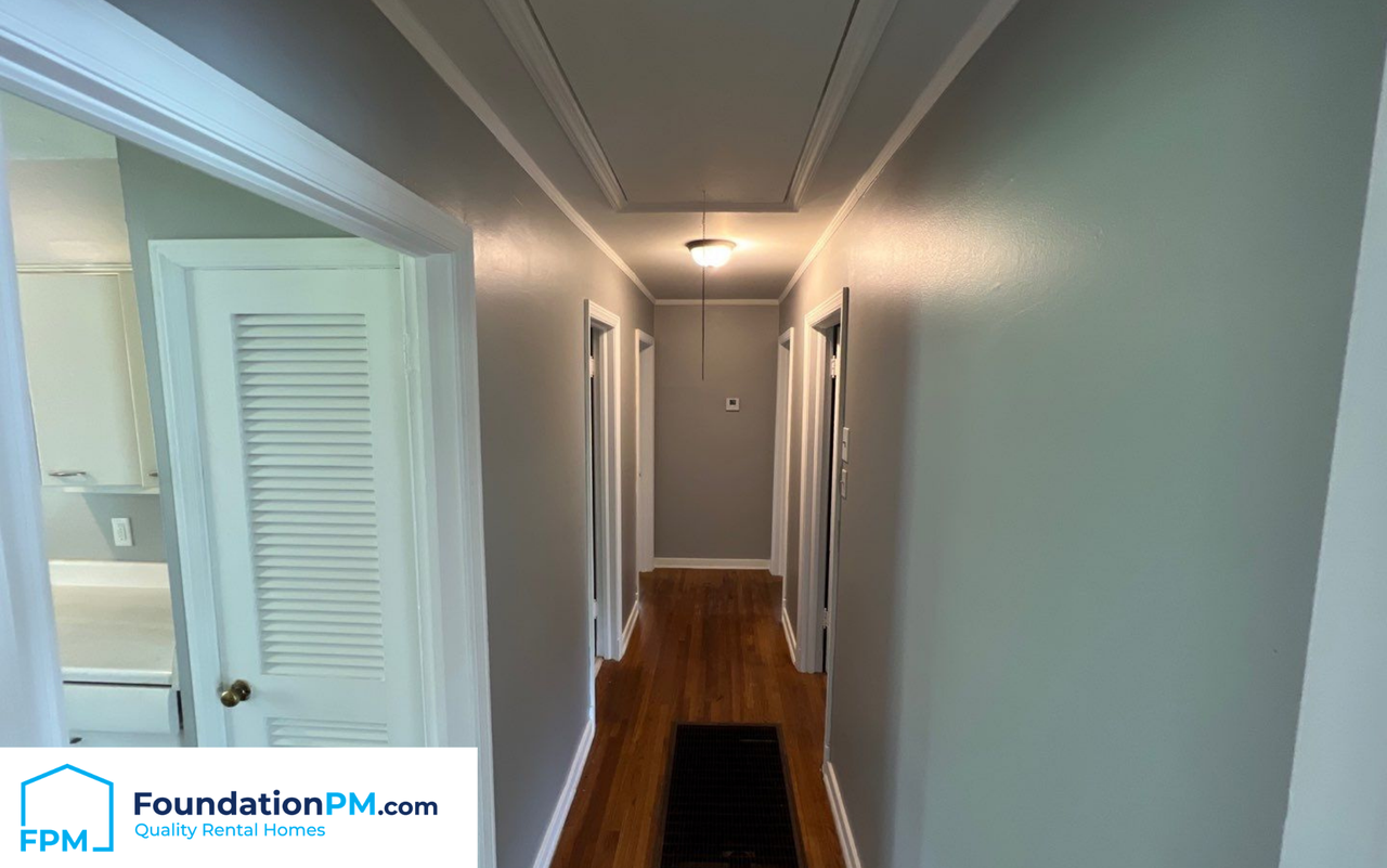 2324 Slocum Ave #1 - Photo 7 of 14